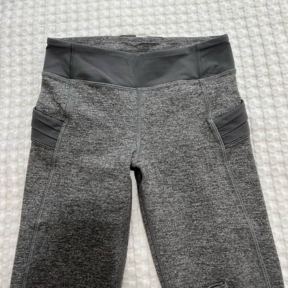 Ivivva Girls 12 Heather Grey Leggings with Pockets - Picture 7 of 12